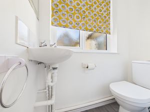 WC- click for photo gallery